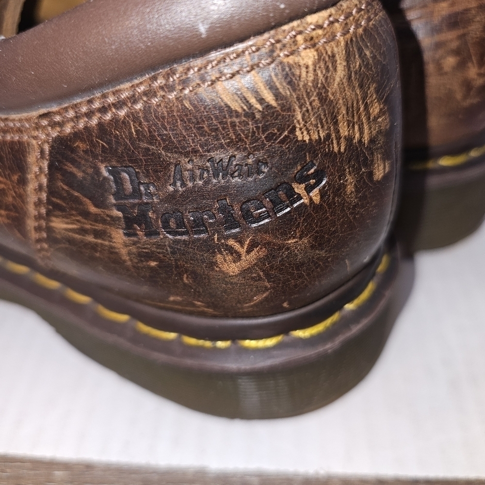 Dr. Martens Mens AirWear Oxford Brown SZ 12M Shoes Leathet Upper - Picture 9 of 11